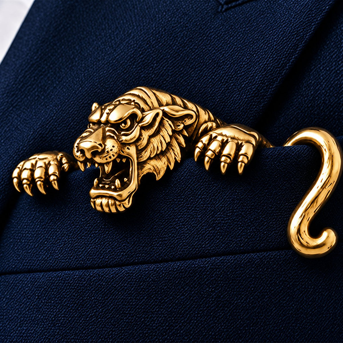🔥Last Day Promotion - 49% OFF🎁 Luxury Sculpted Animal Brooch (Buy 3 Free Shipping)